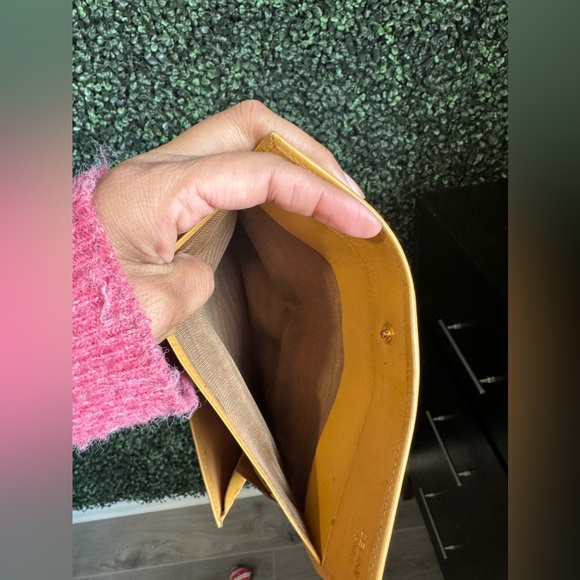 Celine wallet pre-loved - Picture 13 of 14